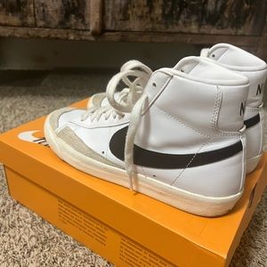 Nike Blazer Mid ‘77 White